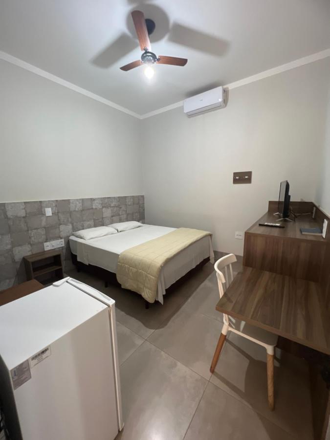 Hotel Ibirapuera 巴雷图斯 外观 照片