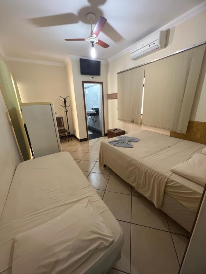 Hotel Ibirapuera 巴雷图斯 外观 照片