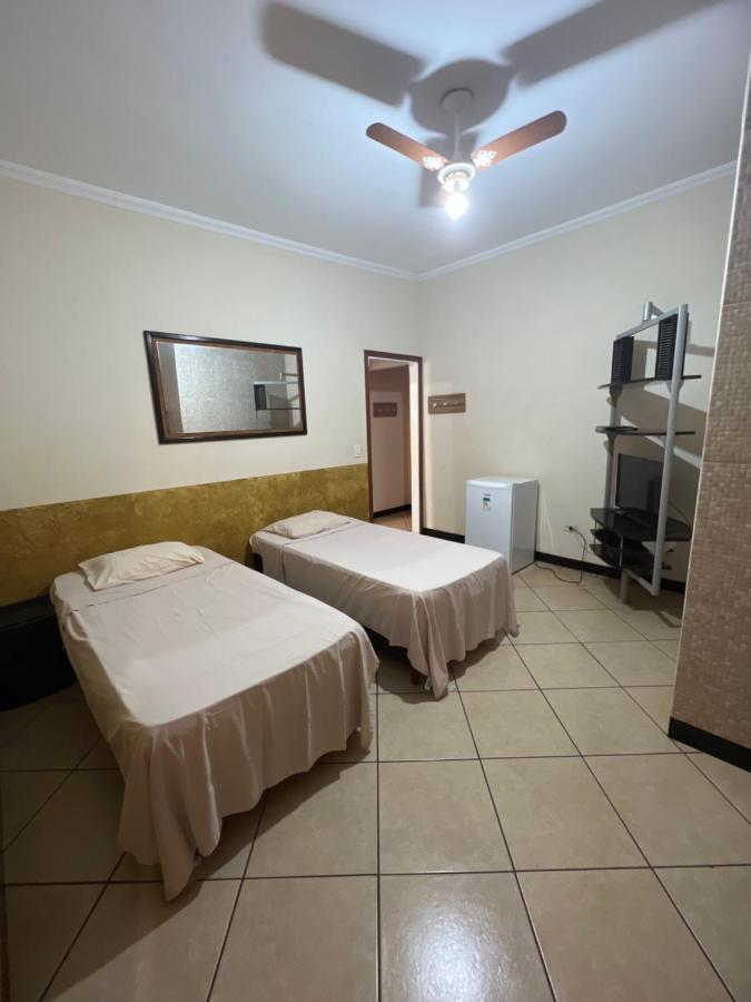 Hotel Ibirapuera 巴雷图斯 外观 照片