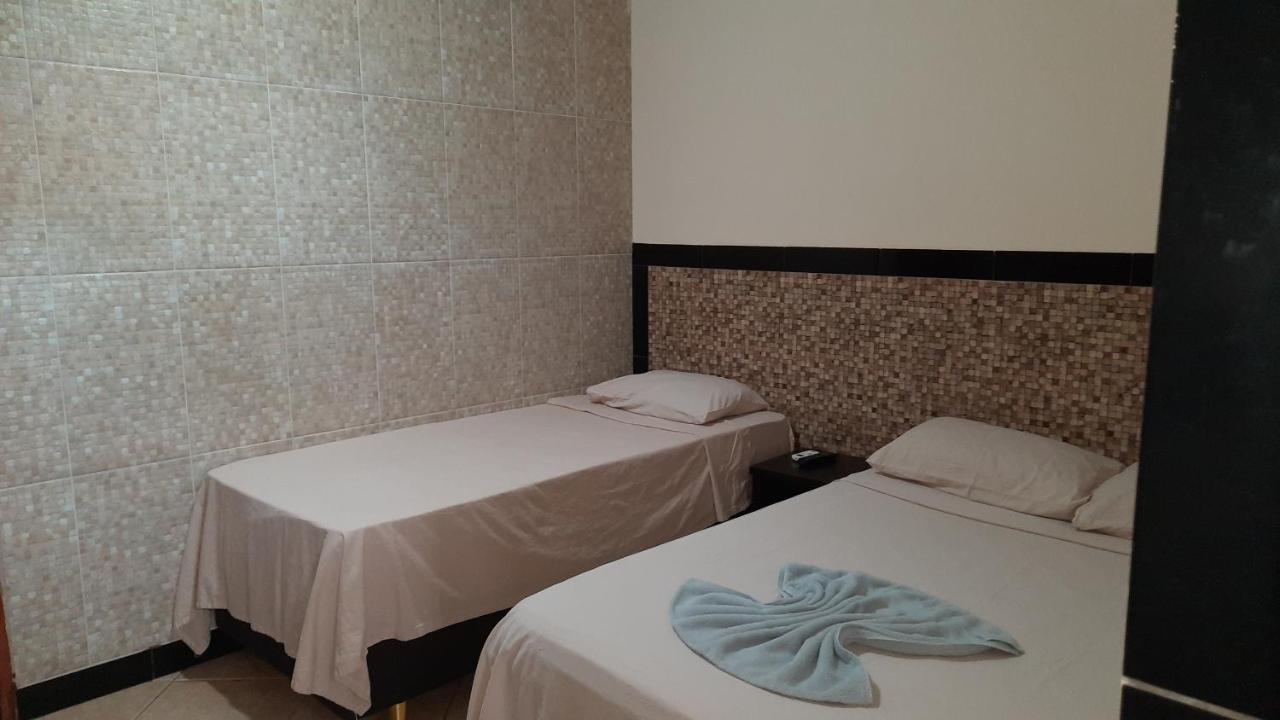 Hotel Ibirapuera 巴雷图斯 外观 照片
